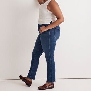 NWT: Madewell Curvy Stovepipe Jeans, Size 32